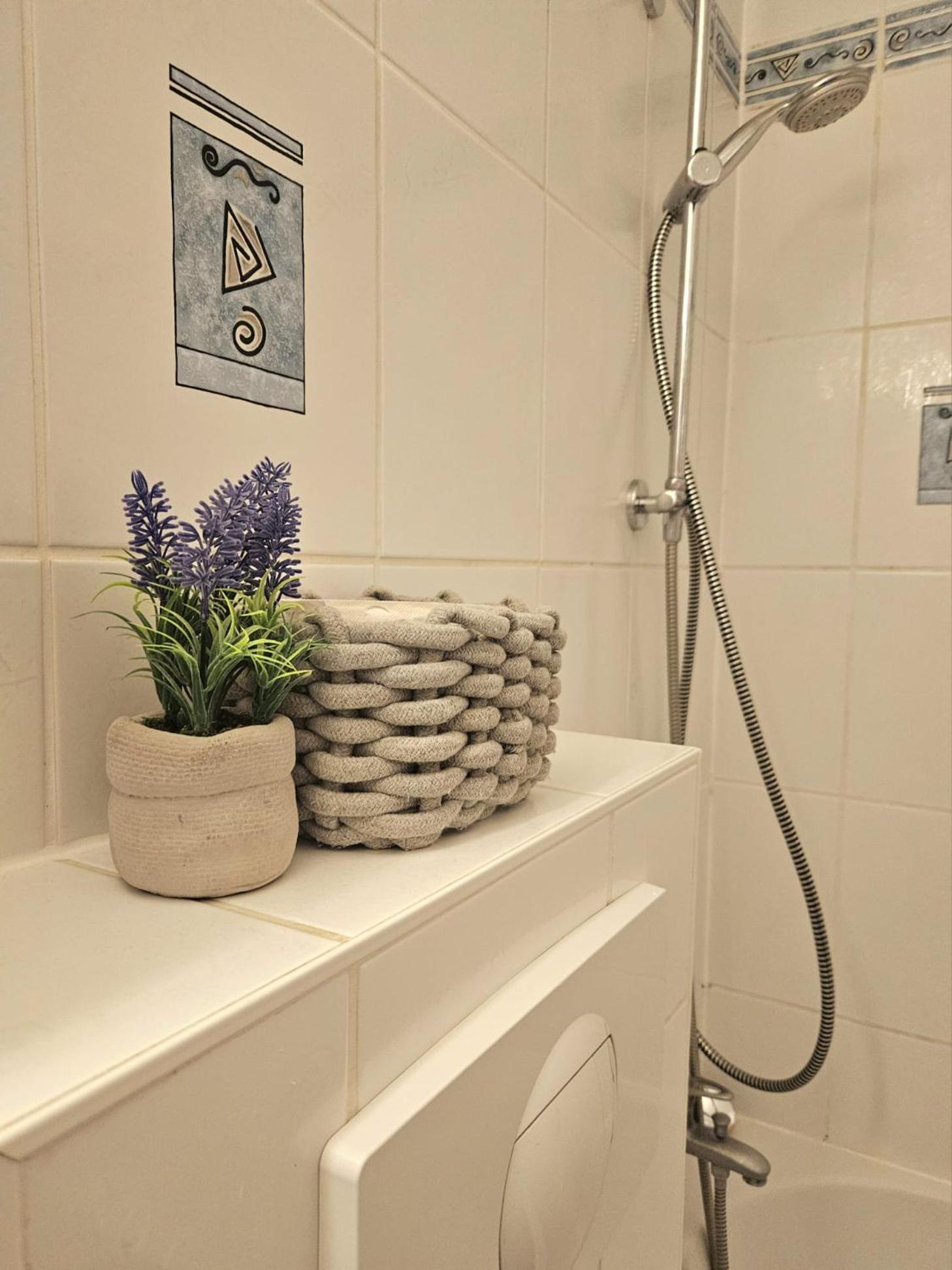 Ferienwohnung Sonnenfeld Freilassing Bagian luar foto